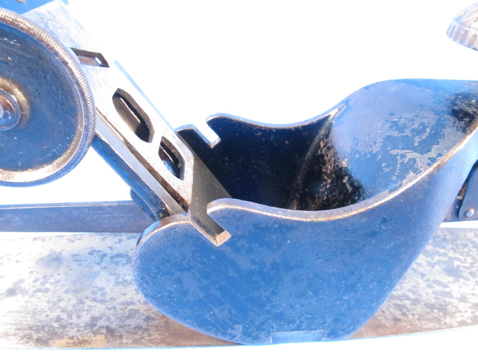 Stanley Rule & Level No 113 solid side wheel circular wood plane
