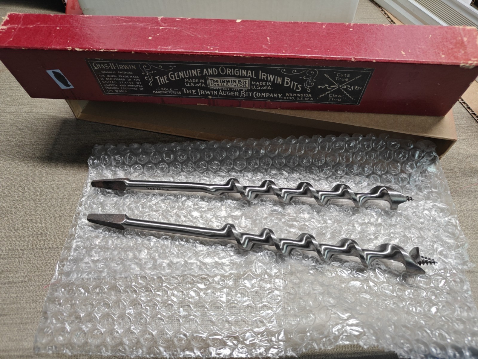 Vtg Chas H Irwin “The Irwin Bit” – 2 Bits & Box – The Irwin Auger Bit Company