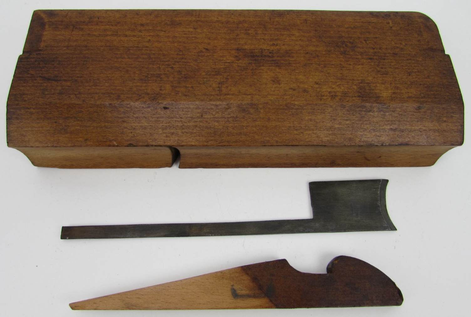 Antique M. Crannell Wooden 1-3/16″ Molding Wood Plane with Concave/Hollow Blade