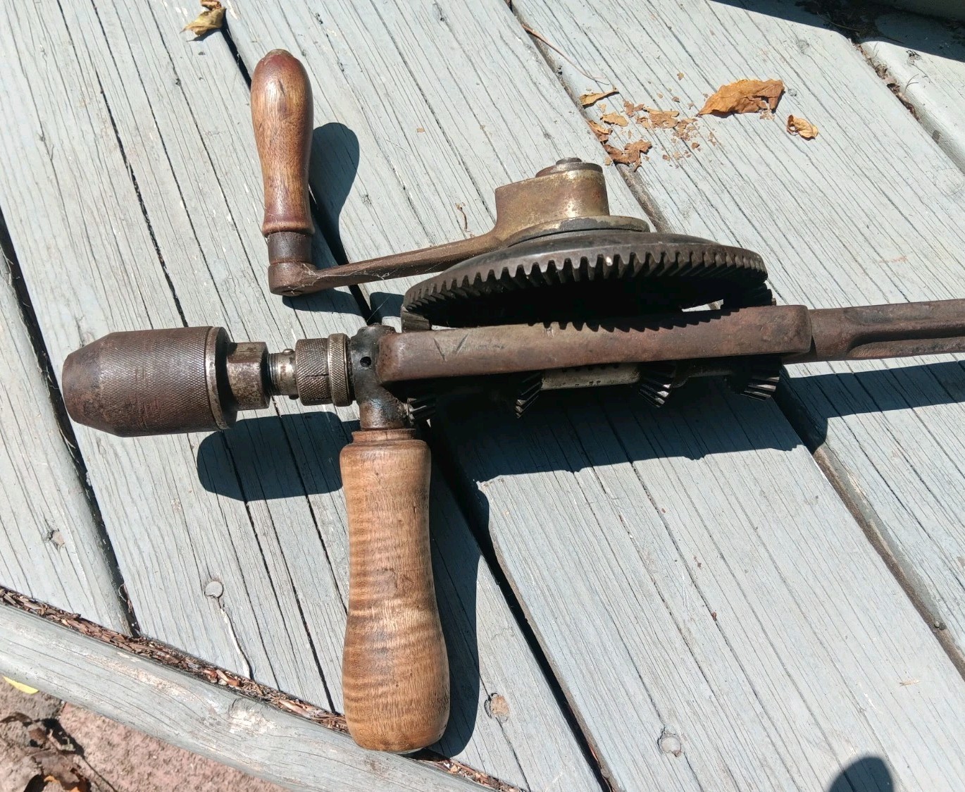 Vintage Yankee Heavy Duty No 1550 Carpenters Breast Drill – Working Condition