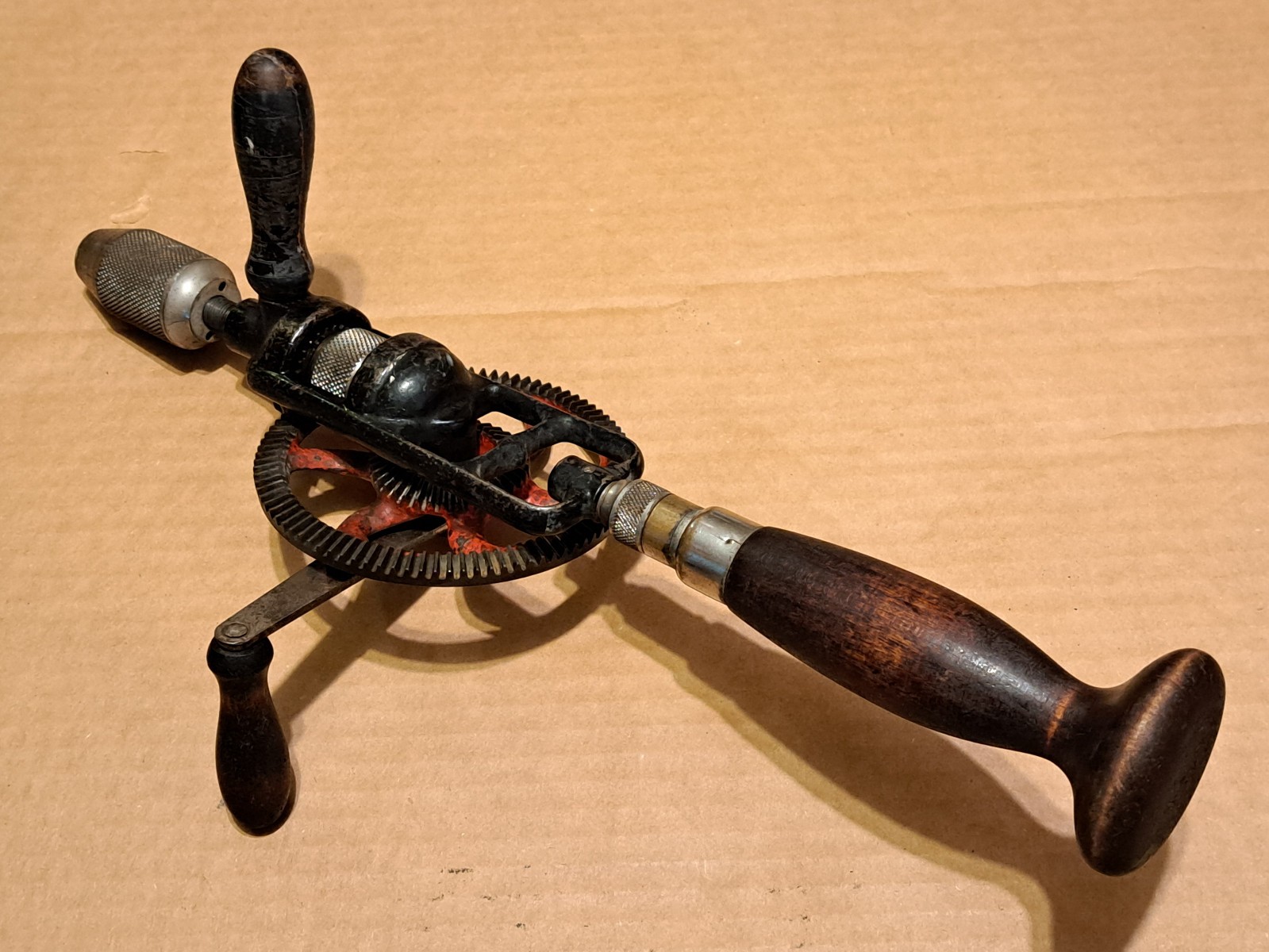 ANTIQUE MILLER FALLS NO. 980 2 SPEED HAND DRILL, WOODWORKING, EGGBEATER STYLE