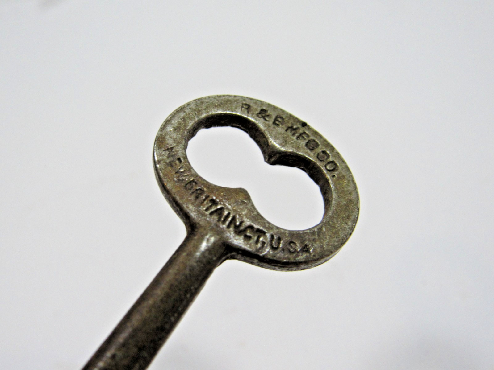 Antique Vintage R & E MFG Skeleton Key Vintage Mortise Door Lock # A6-12