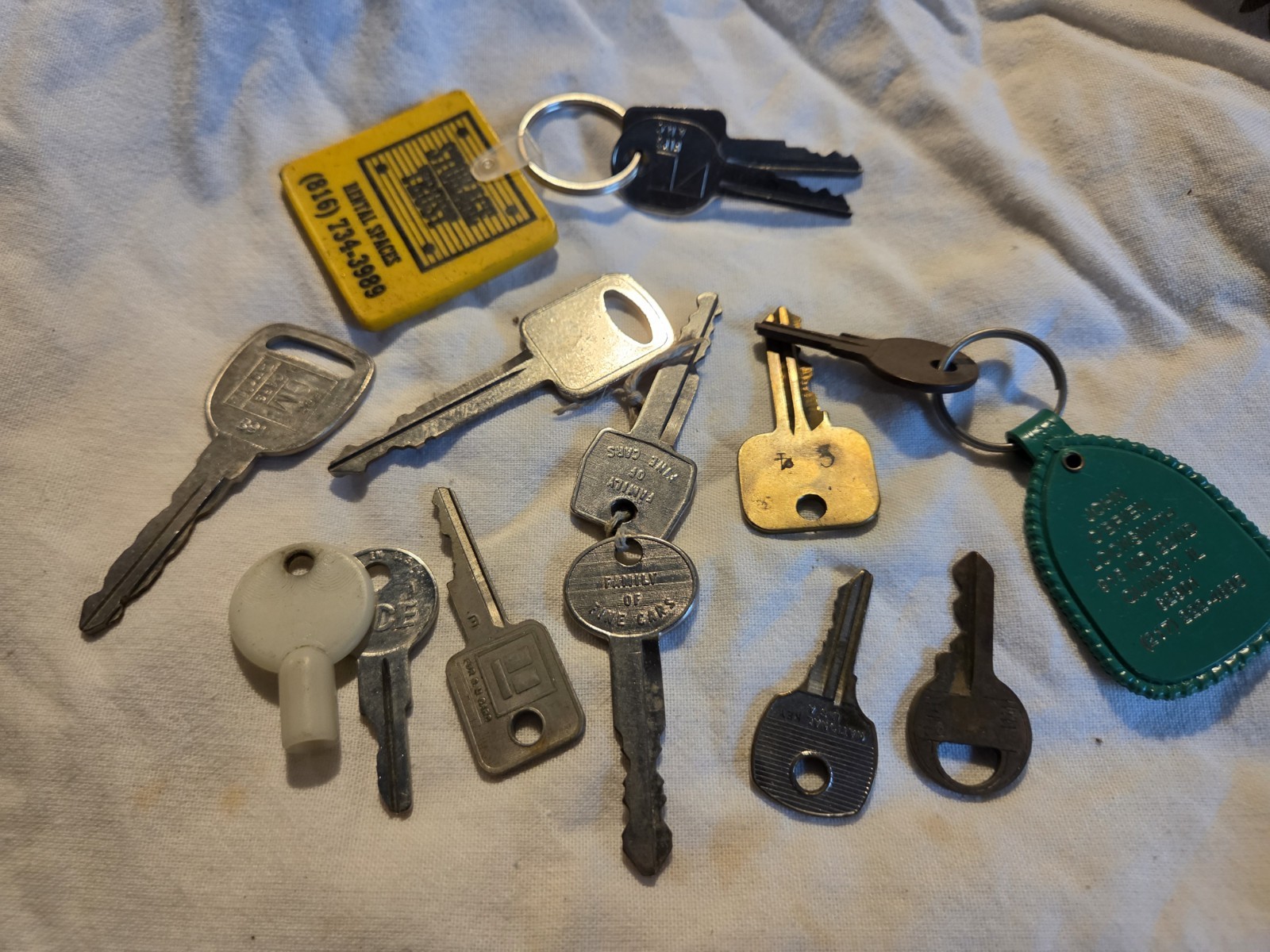 Mixed Lot Vintage Keys with Keychains, Tags, Key Rings & Key Fobs