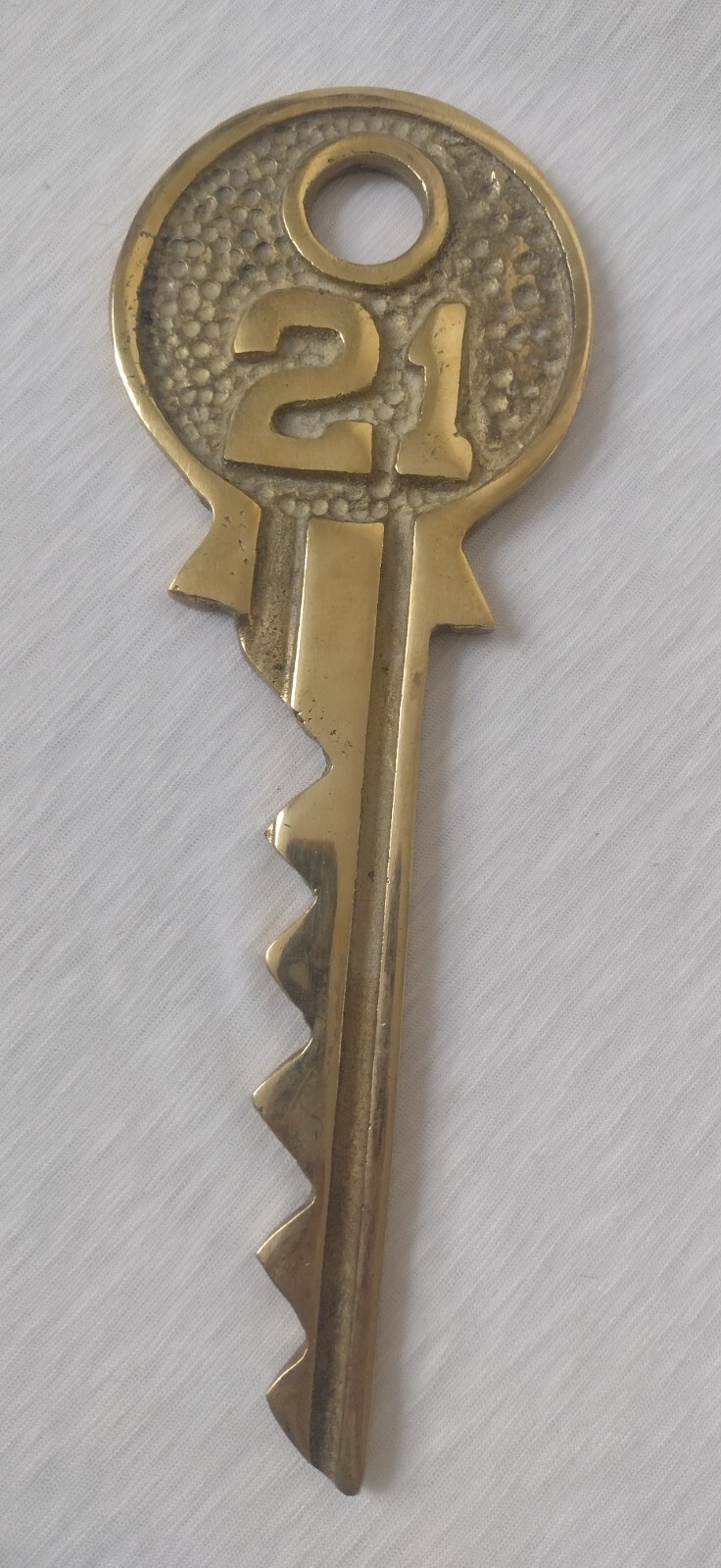 Key Design 21 Door Number Souvenir Large 24cm Heavy Solid Brass 367gm Antique