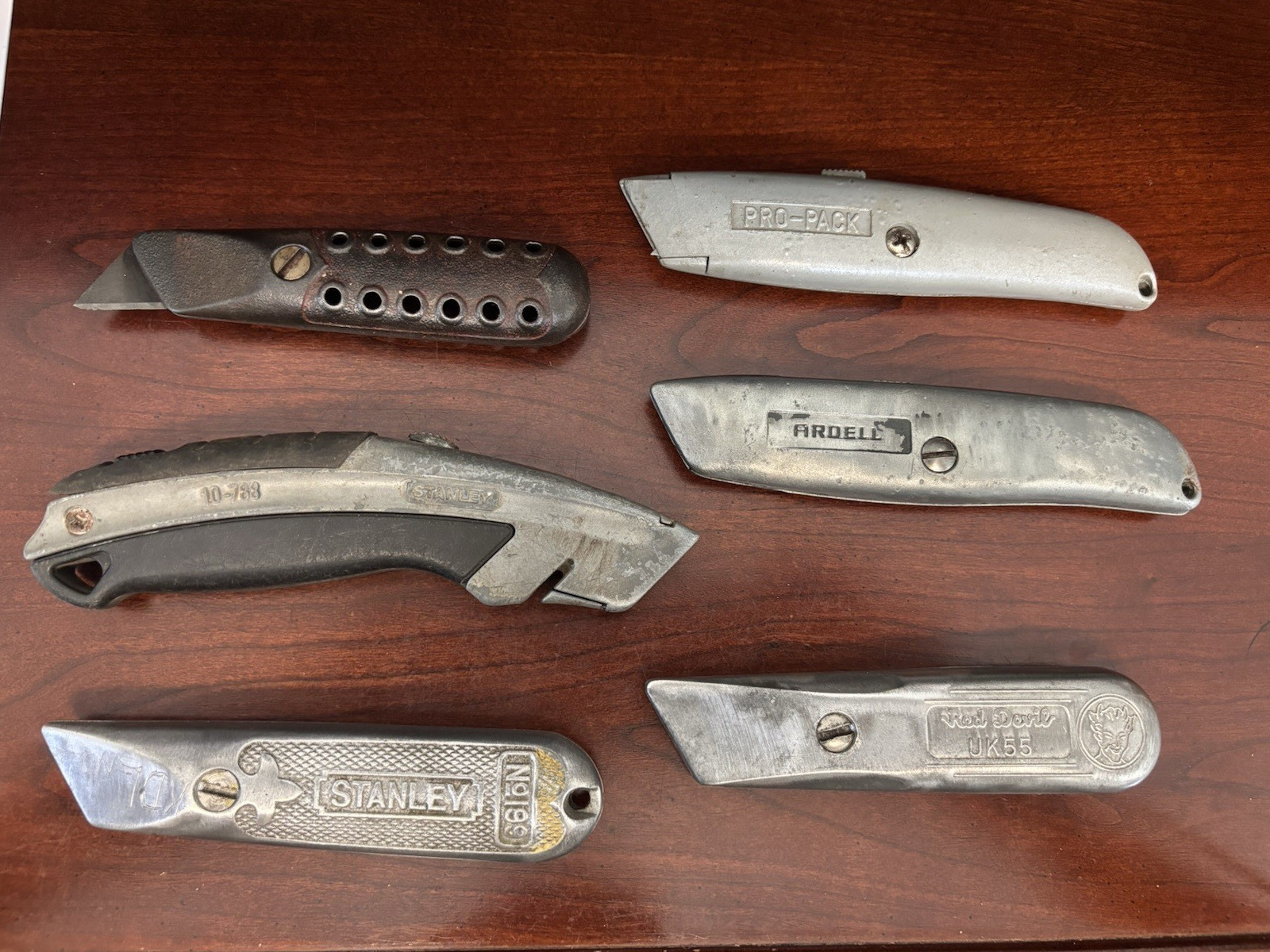 Vintage Utility Knives-Box Cutter Razor Knives–Stanley, Red Devil, Ardell–6
