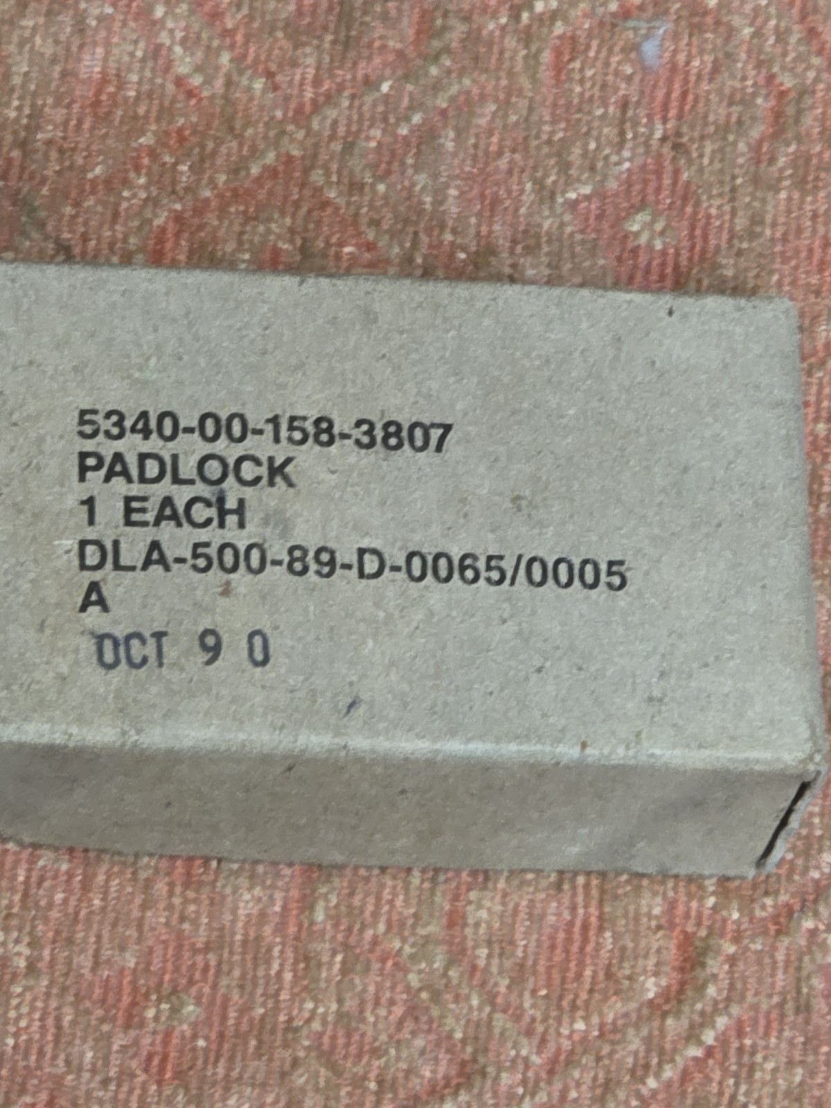 American Padlock /w Chain and Keys, QFE U.S. NEW