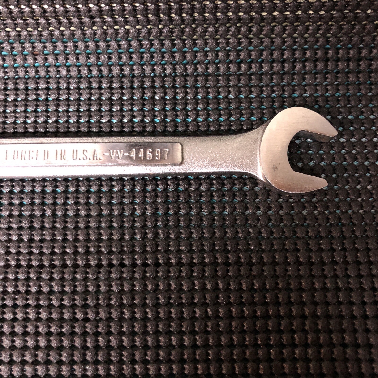 Vintage CRAFTSMAN -VV- 44697 COMBINATION WRENCH 5/8 inch 12 point USA TOOL
