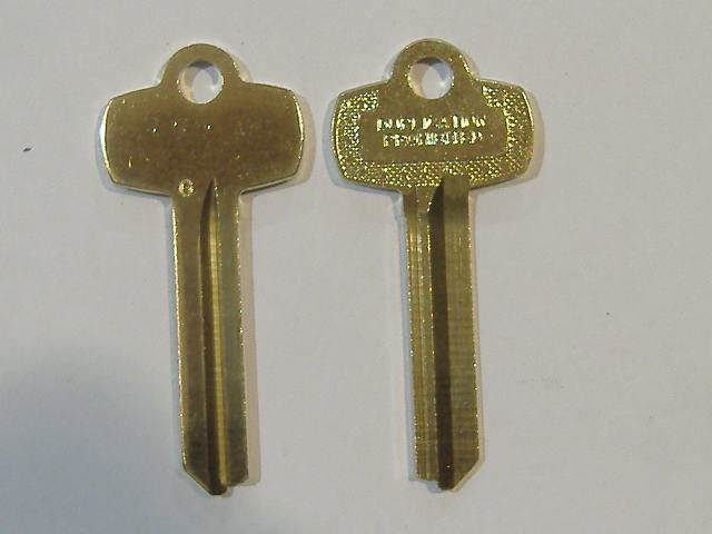 TWO NICKEL SILVER FITS BEST KEY BLANKS FOR “G” KEYWAY