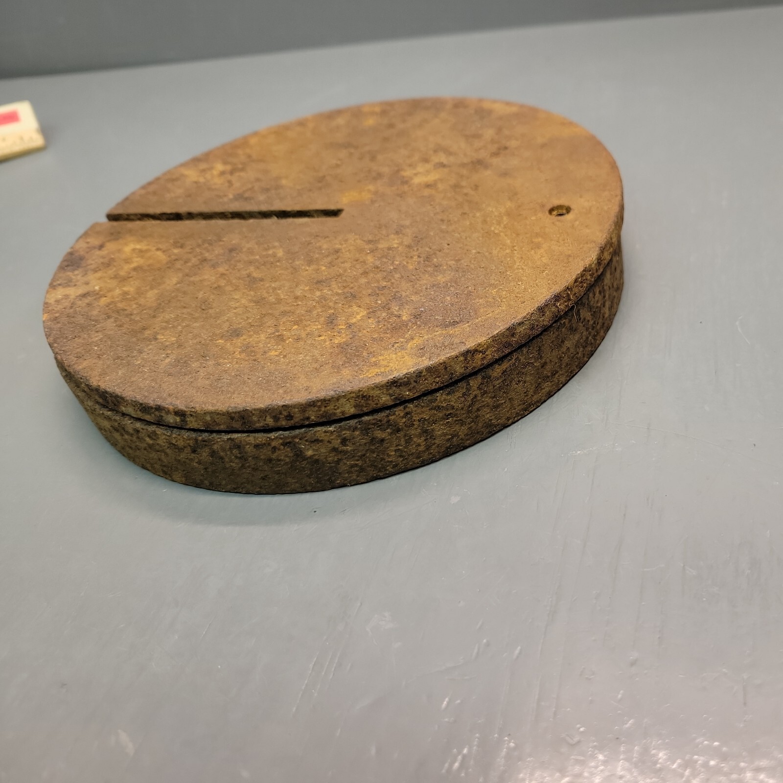 2 Vintage Scale Weight Steel 5-3/4″ Round Set Slot Slotted 5lb & 1.8lb = 6.76 lb