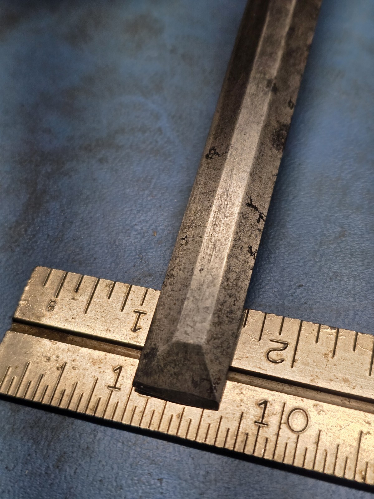 Vintage 5/8″ Marples 1945 British Army Bevel Edged Marples Dovetail Chisel Long!