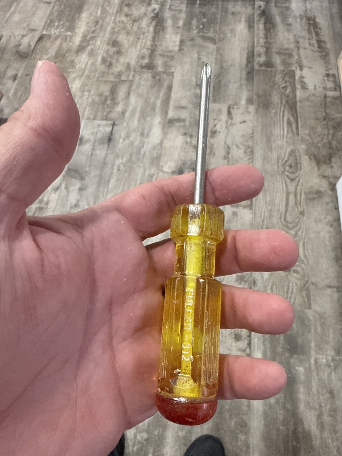 Vintage “Golden Grip” Fuller 312 Phillips #1 Screwdriver 6 1/2″ long