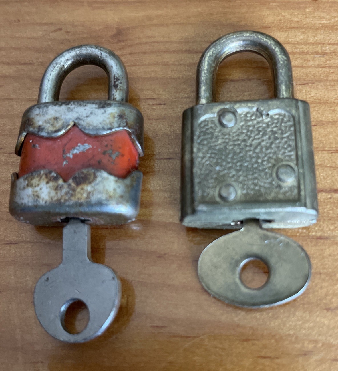 VINTAGE 2 Mini Padlocks W/ Keys – One Red And Brass Color & One All Brass Color