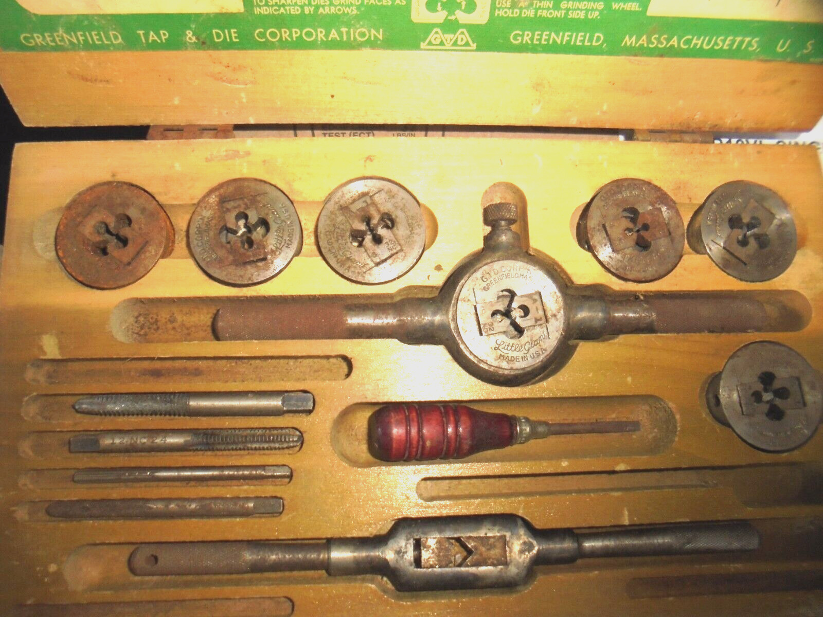 VINTAGE TAP & DIE SET, GREENFIELD LITTLE GIANT AA-4 SCREW PLATE