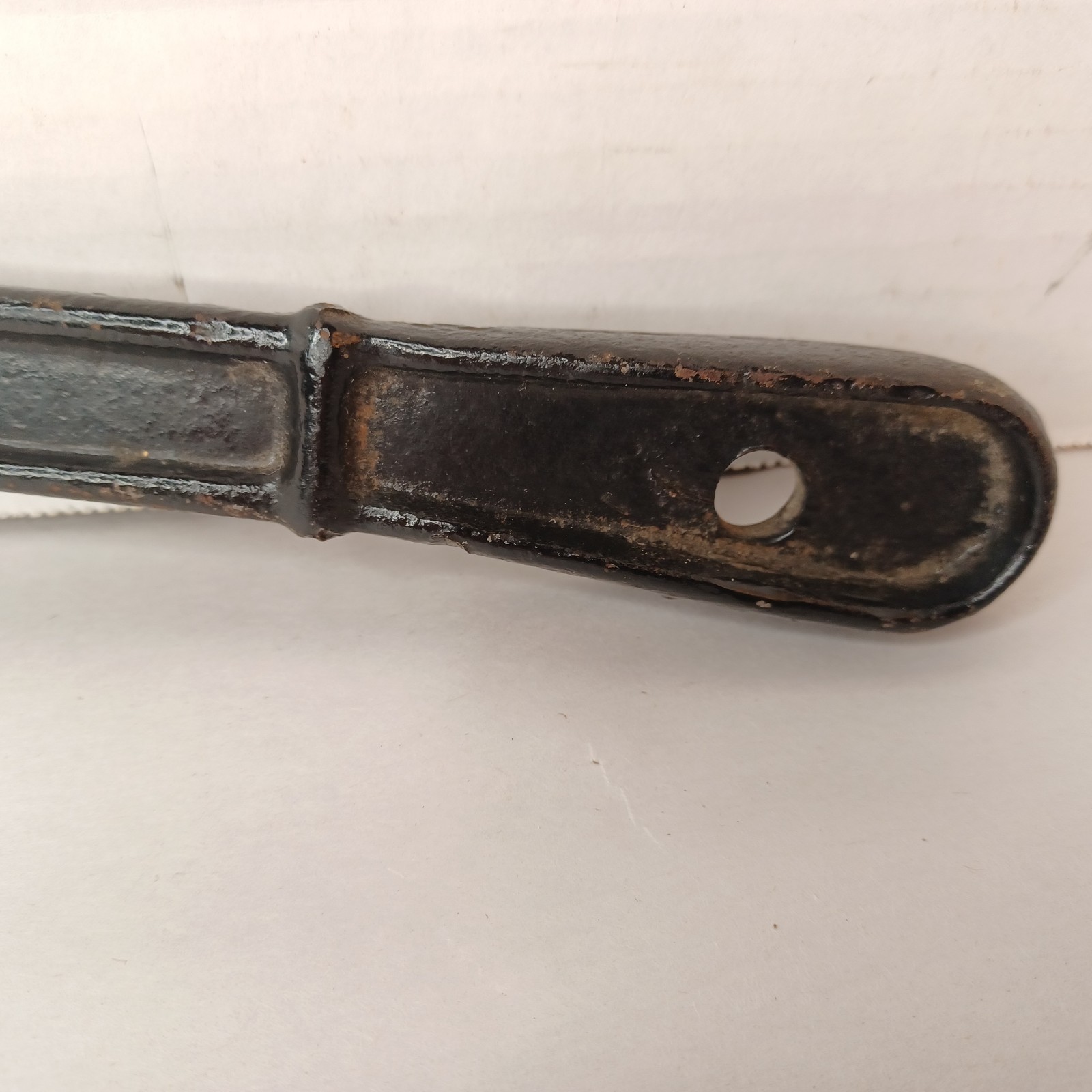Antique Vintage Cast Iron R216 Wrench Tool 1-1/4″