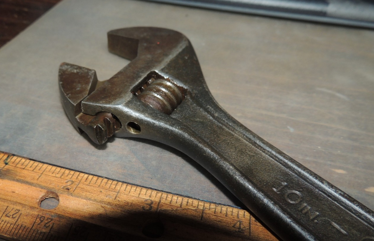 Vintage 10″ Crescent Crestoloy INDUSTRIAL Black Oxide FINISH Adjustable Wrench