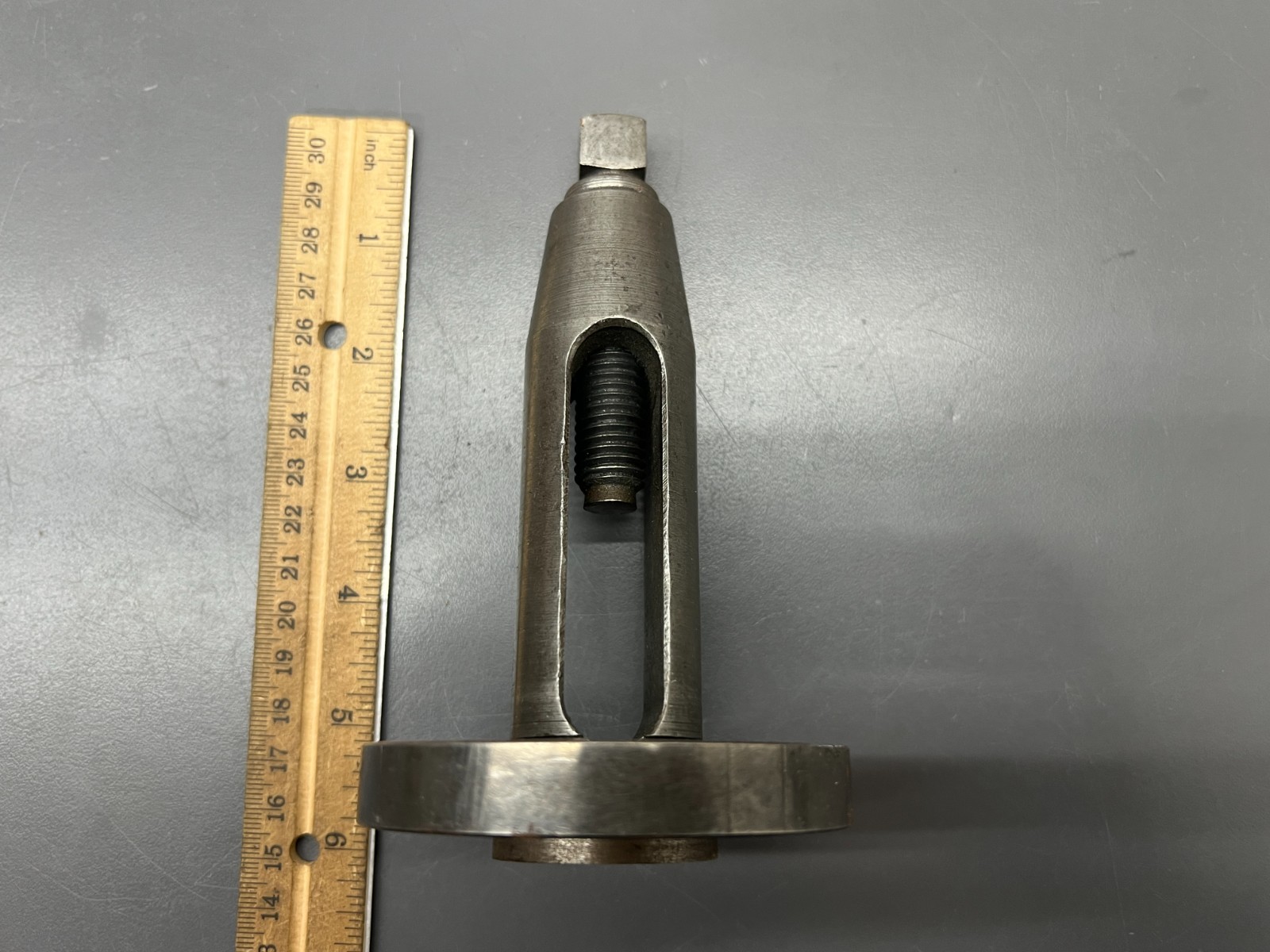 (u) VINTAGE MACHINIST LATHE LANTERN TOOL POST HOLDER 3/4″