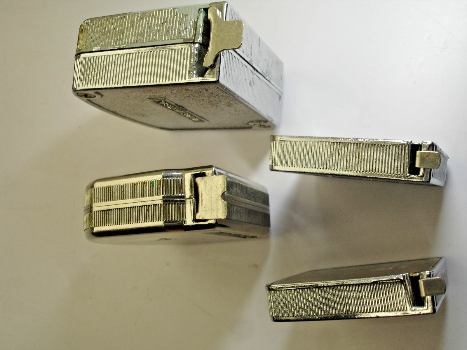Lot of 4 Vintage Pocket Sized Metal Lufkin Measuring Tapes 6FT 10FT 16FT usable