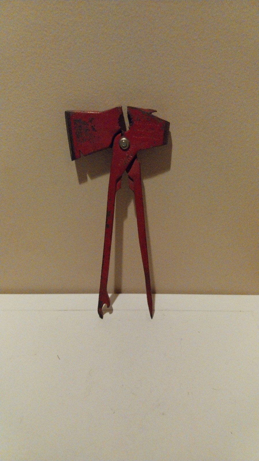 Vintage Red Viking 11 In 1 Tool, Hammer, Screwdriver. Pliers Etc. Preowned