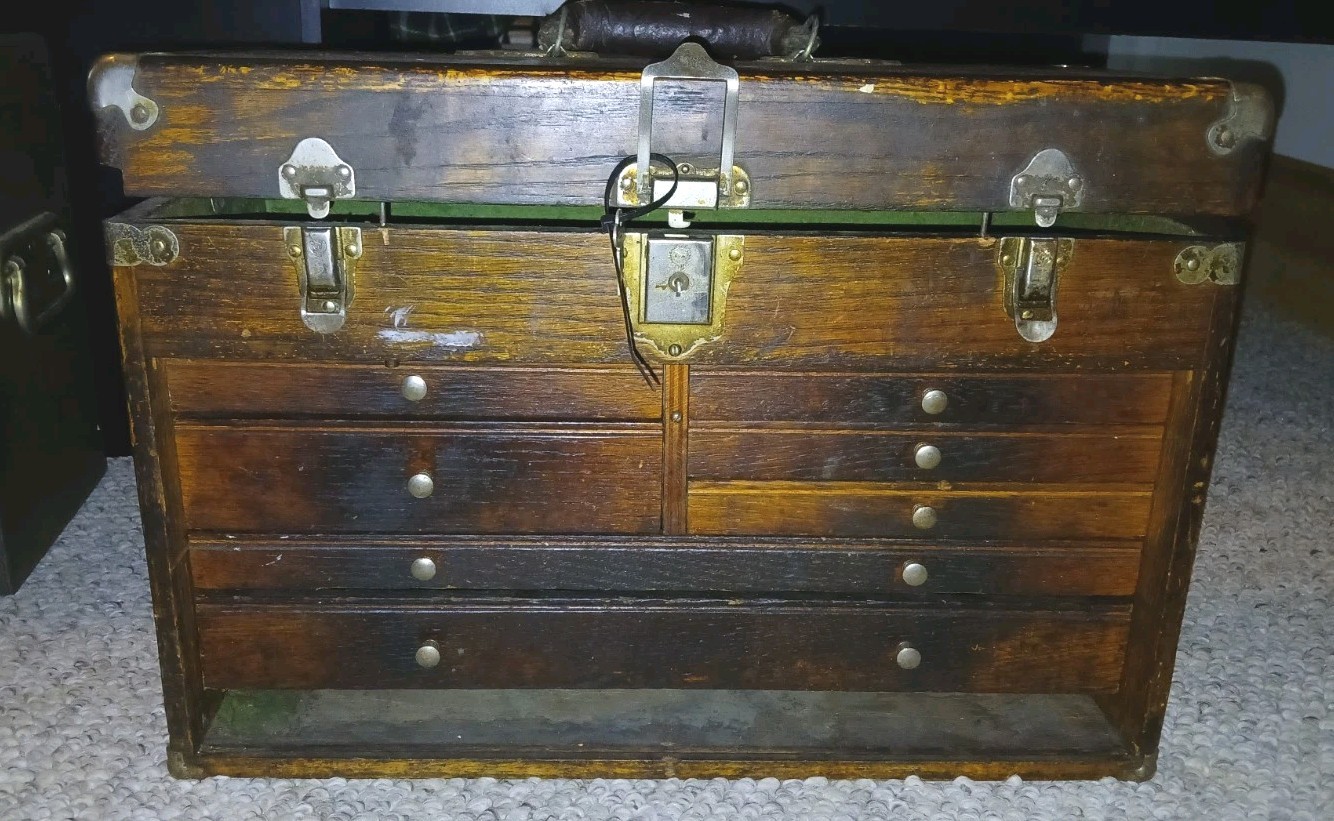 Antique National Tool & Chest Co. Star Chicago 7 Drawer Machinist Wooden Chest
