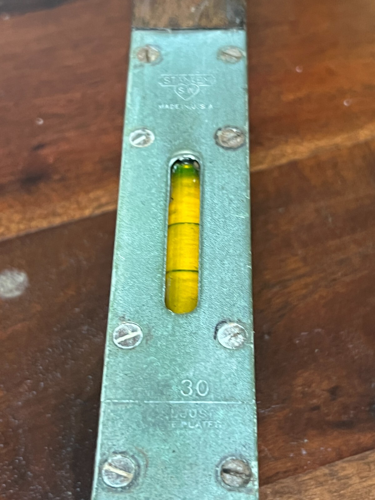24 INCH CHERRY STANLEY WOODEN / BRASS LEVEL 30 ADJUSTABLE CARPENTERY WOODWORKING