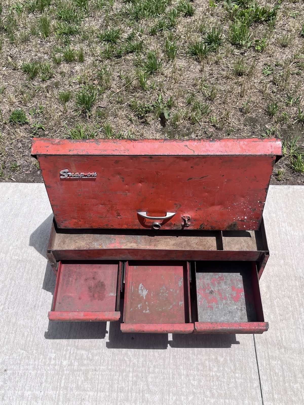 Vintage Snap On Red Large Tool Chest Box 6 Drawers 26” Wide 12” Deep 14.5”tall