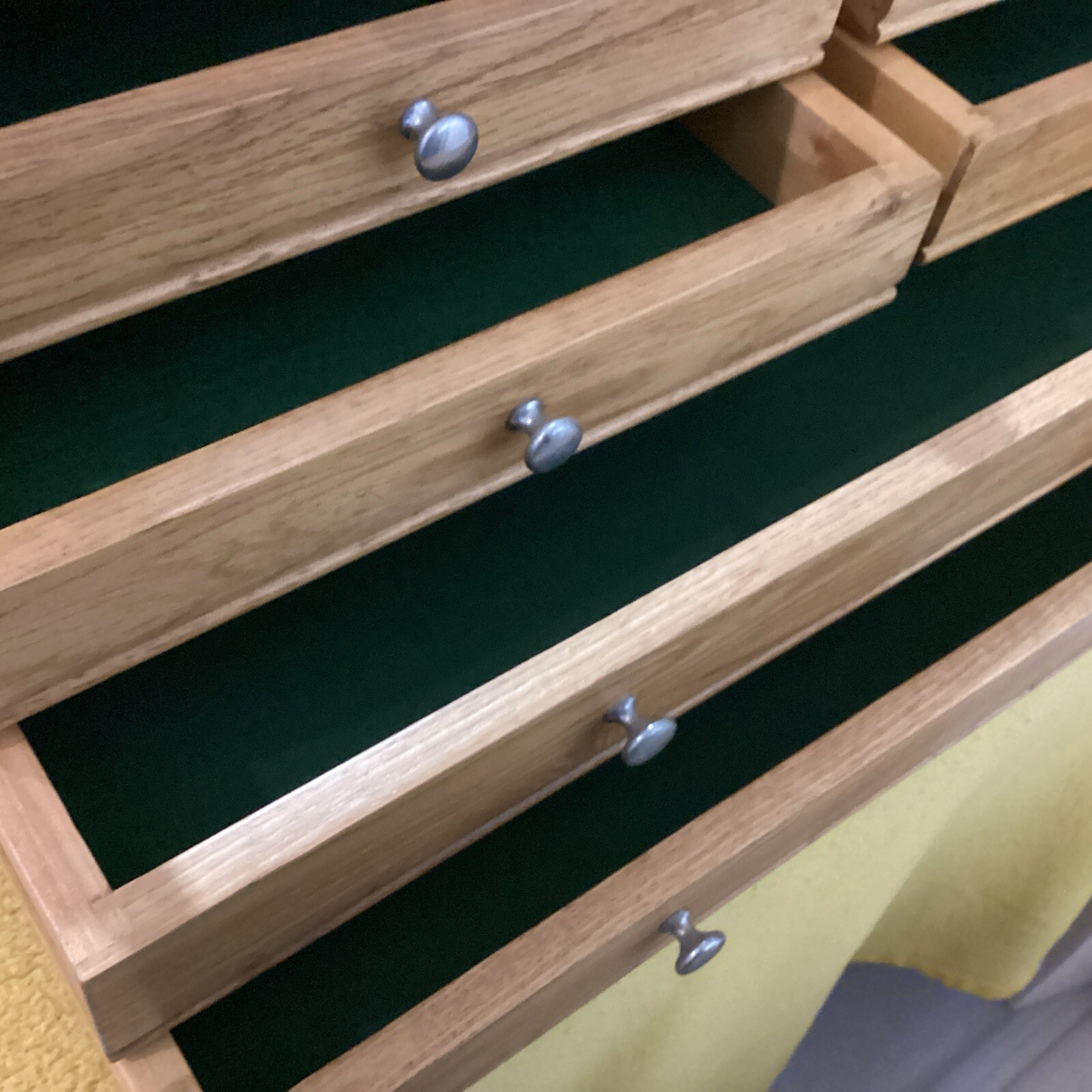 WOOD MACHINST TOOLBOX FELT LINED MIRROR W/Drawers Not Used