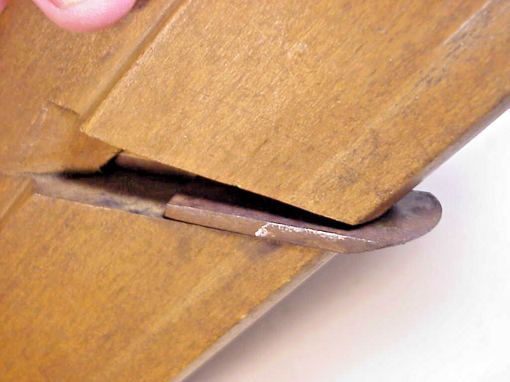 Auburn Tool Co. Auburn NY – Wooden Wood Plane with Rounded Blade