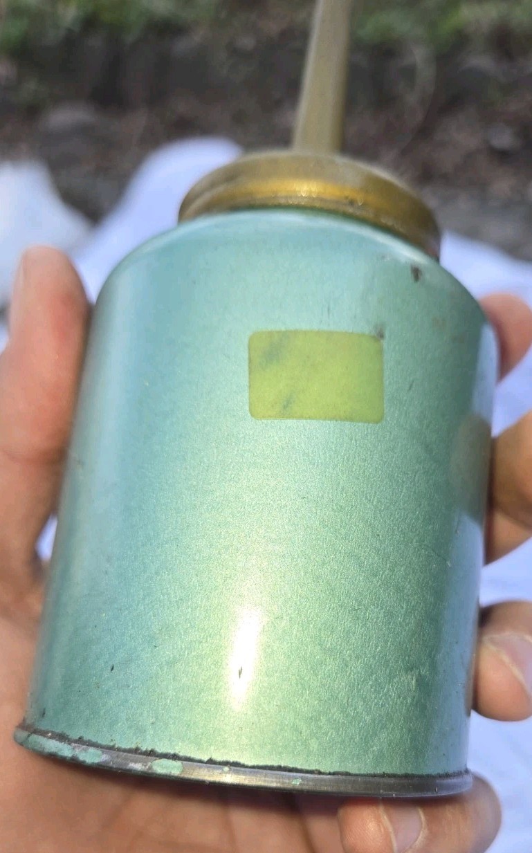 Vintage Eagle Made in USA Aqua Green Metal Oil Dispenser Can