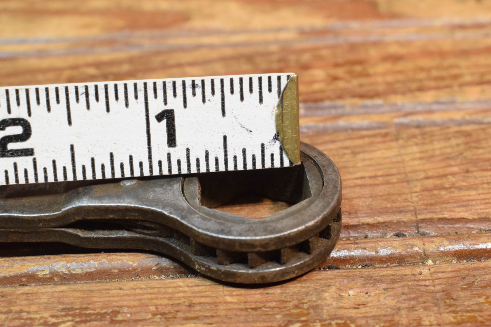 SLENDER HEAD RATCHETING WRENCH 11/16″ VINTAGE 1960s 7-1/2 LONG HAND TOOL WORKS
