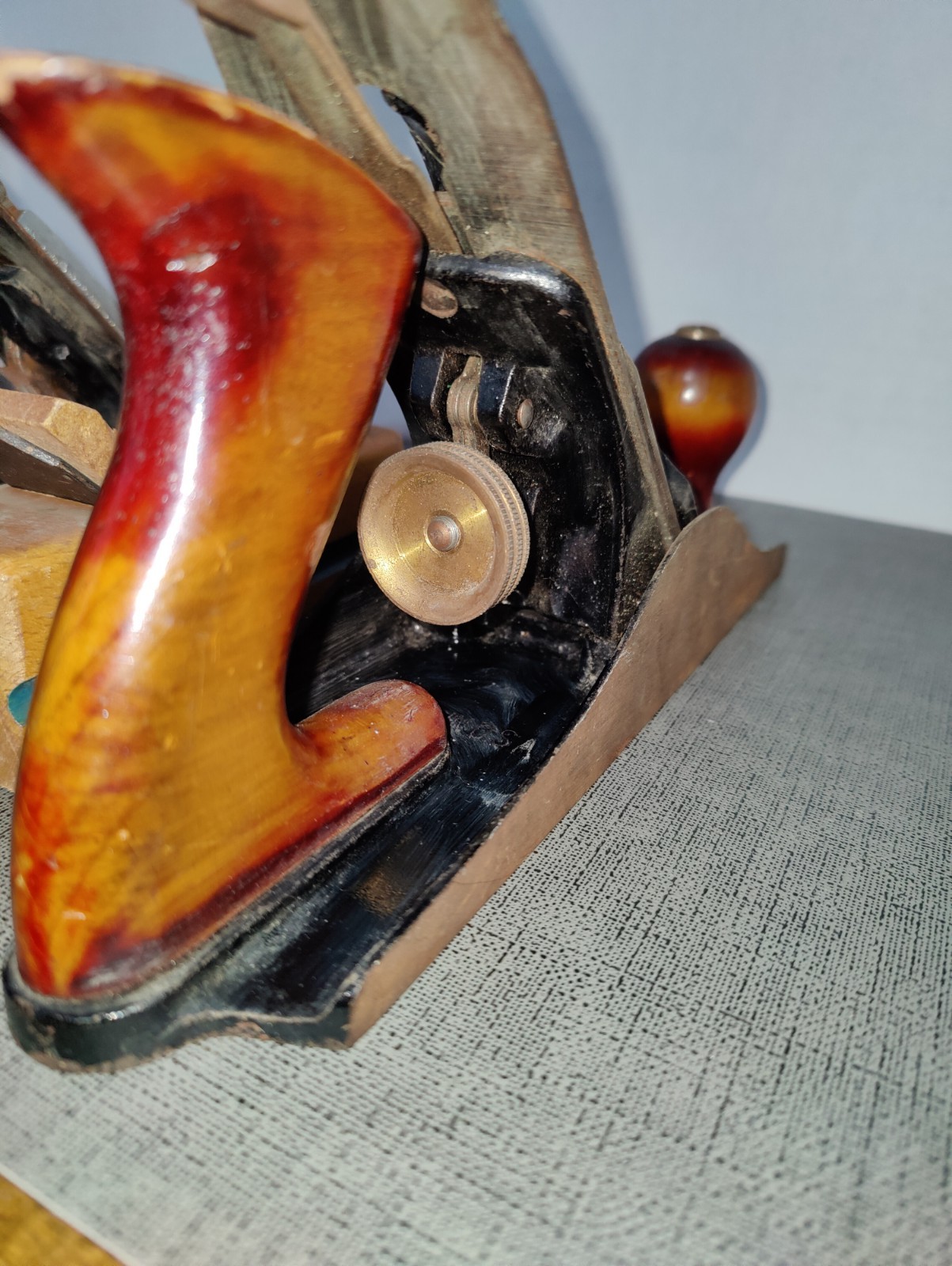Lot of 2 Vintage Made In USA Smooth Bottom Wood Hand Plain 9.5″ + 1 Homemade