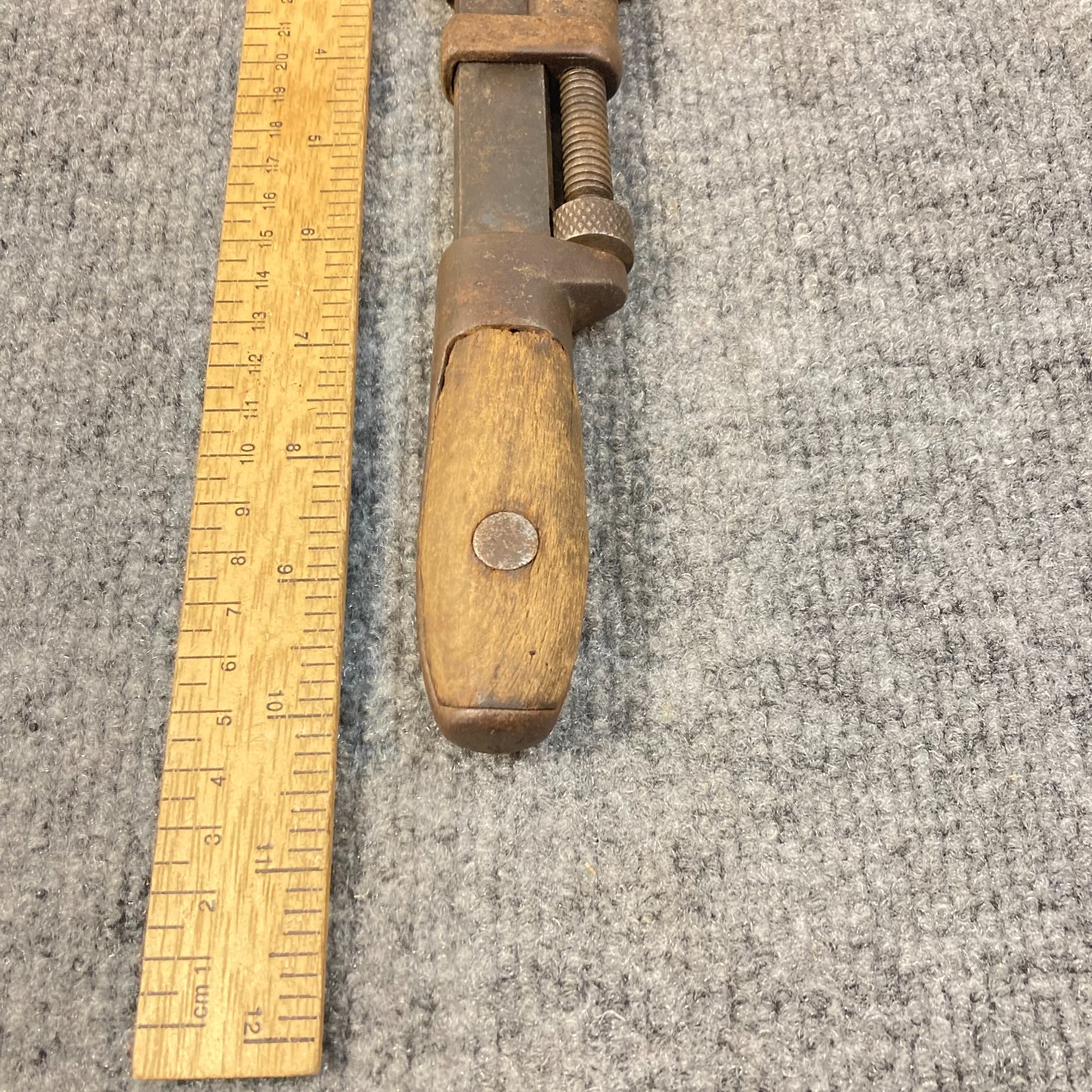 Vintage Whitaker Wrench Monkey Pipe 8 1/2″ Smooth Jaw Wood Handle Adjustable USA