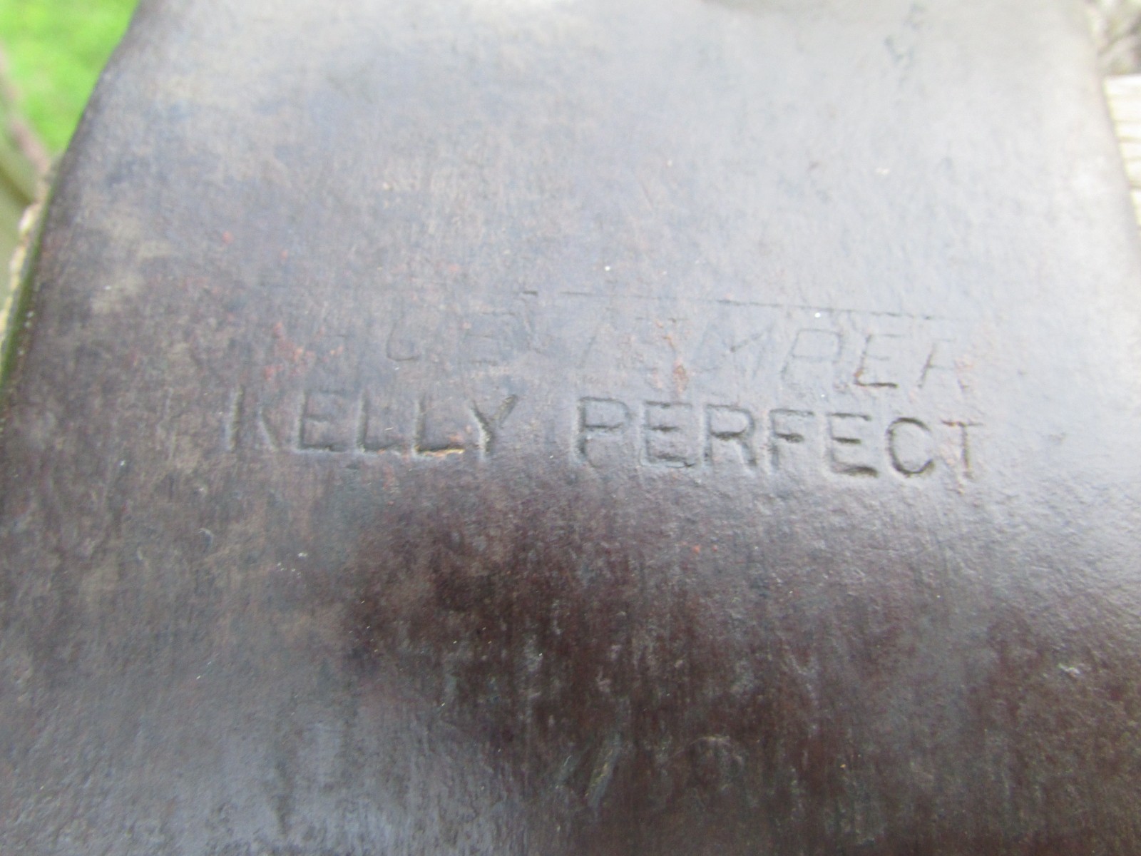 KELLY PERFECT True Temper PHANTOM BEVEL Design DOUBLE Bit 4lb AXE HEAD w/HANDLE