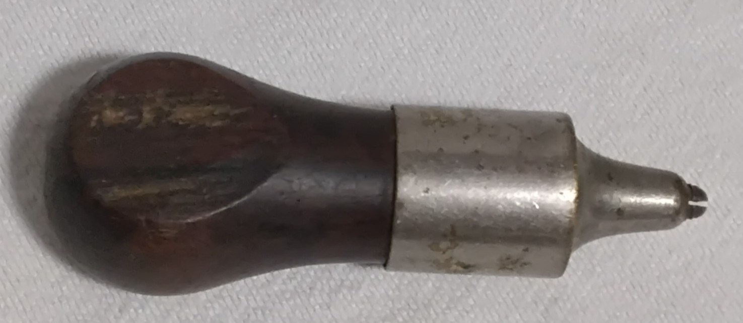 L.L. HULL CO Wood Handle Bit Holder Multi Hand Tool Driver Clinton CT USA 6 Bits