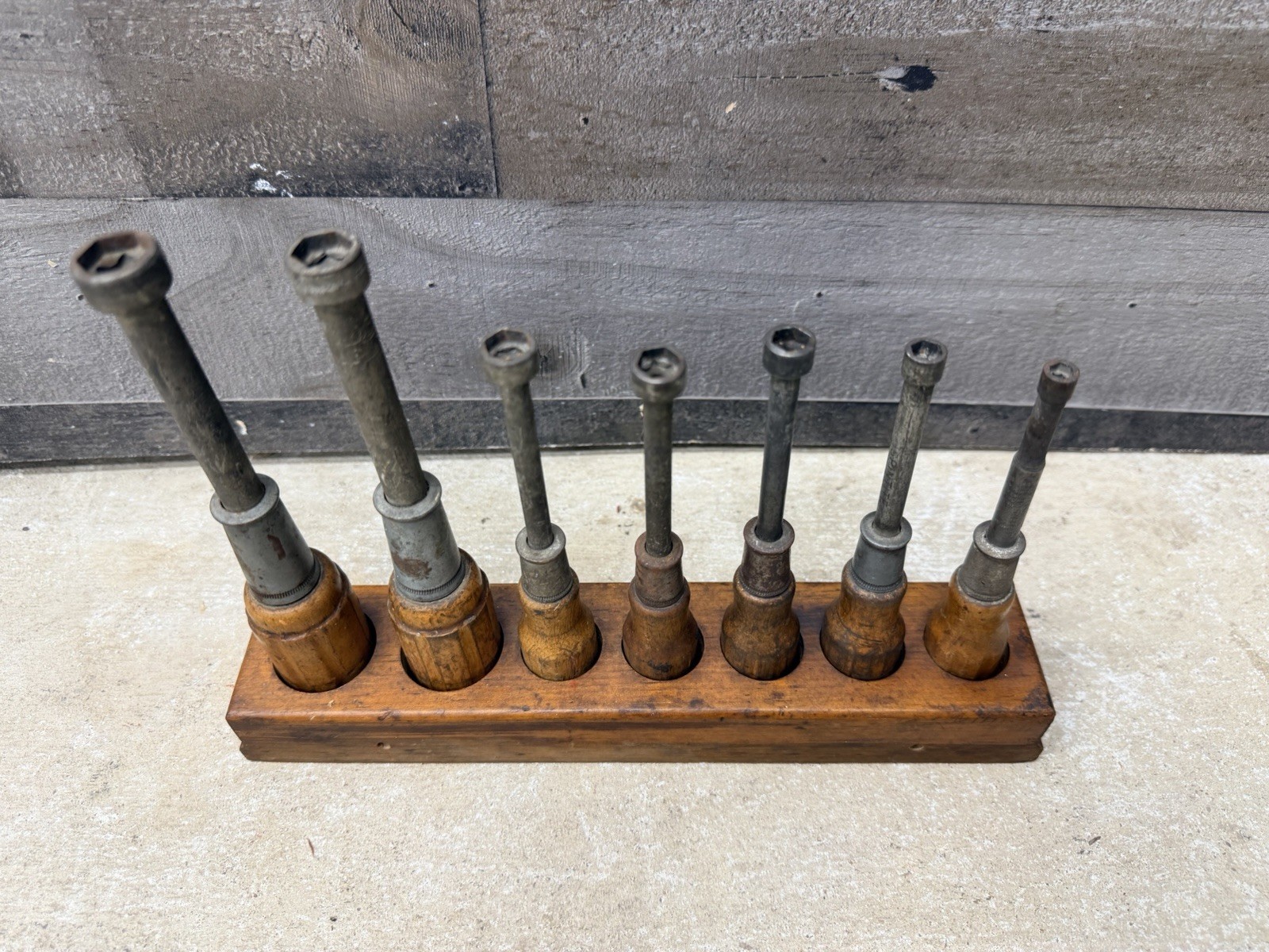 1940 Antique Wood Nut Driver Tool Set Walden Worcester SPINTITES Counter Display