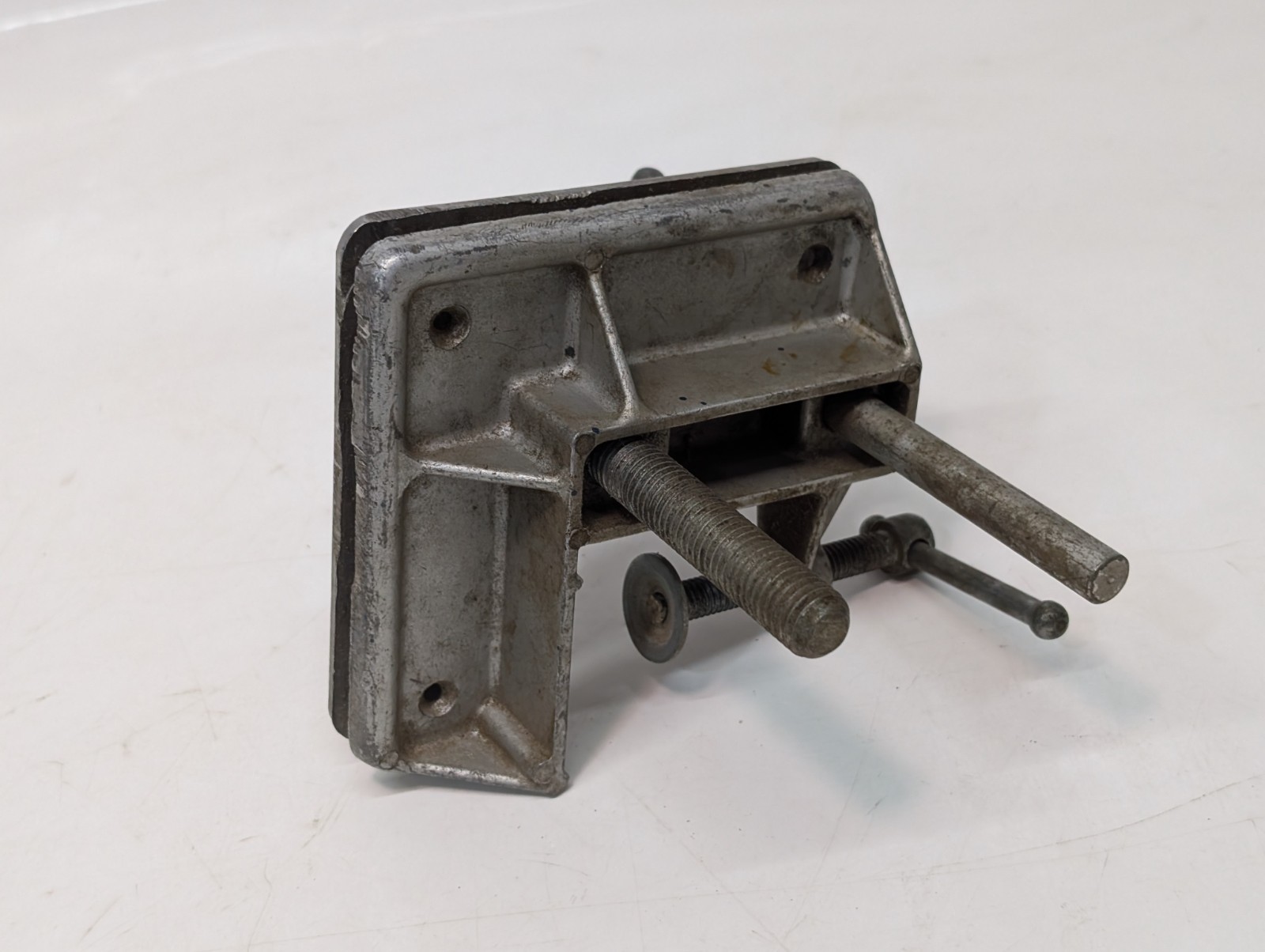 Lot of 14 Assorted Gripmaster & Other Workshop Clamp, Vise, Jaws, Holding Tools