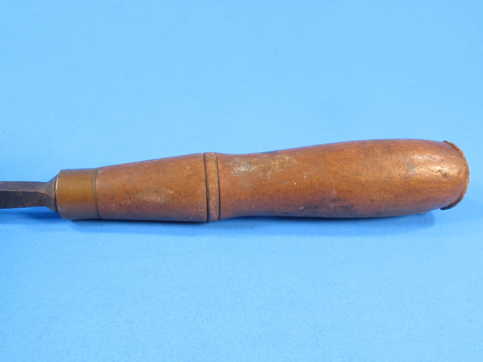 Buck Bros Brothers 1/2″ wood chisel tang style square edge handle worn