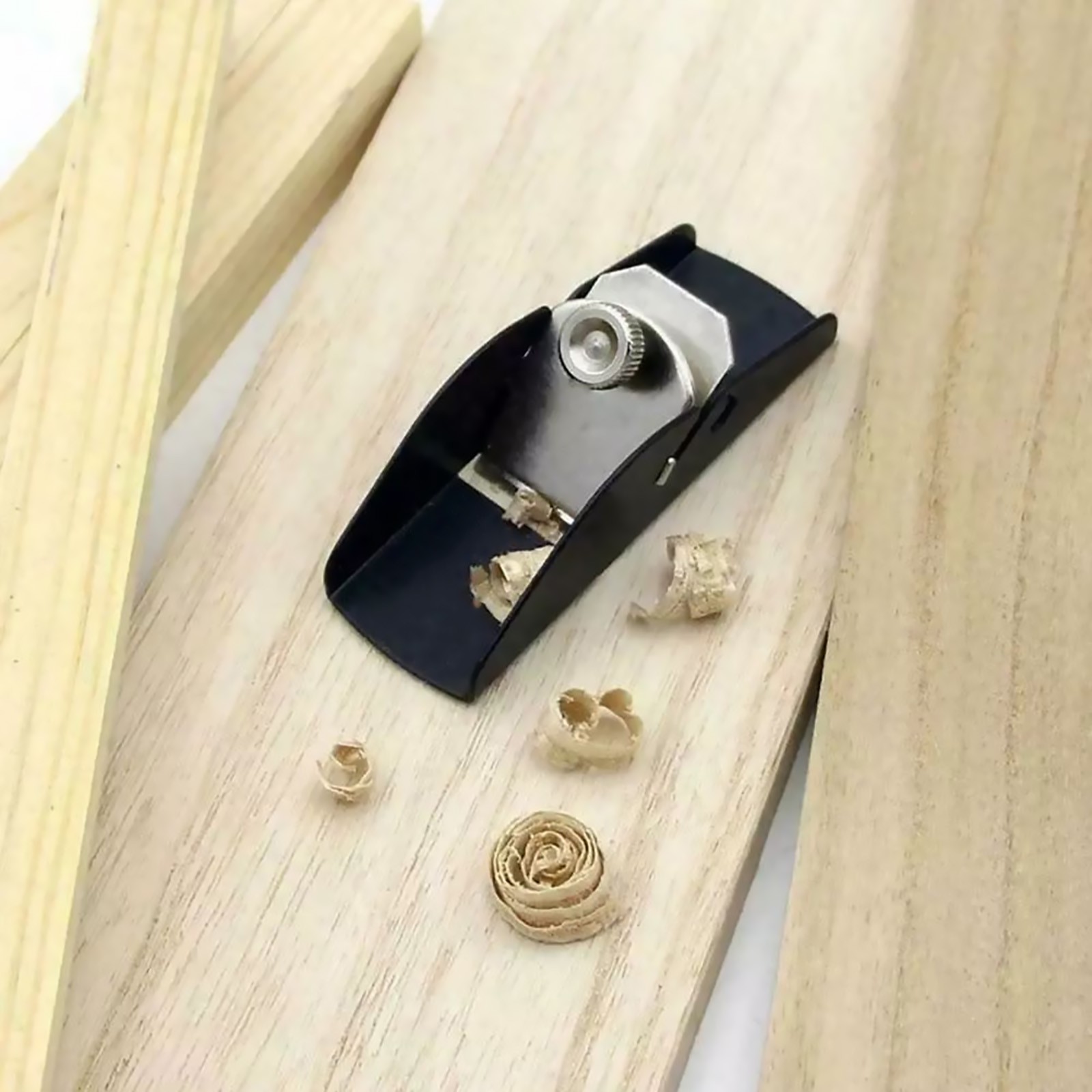 Woodworking Mini Wood Trimming Planer Hand Planer Carpenter Cutting Tools New