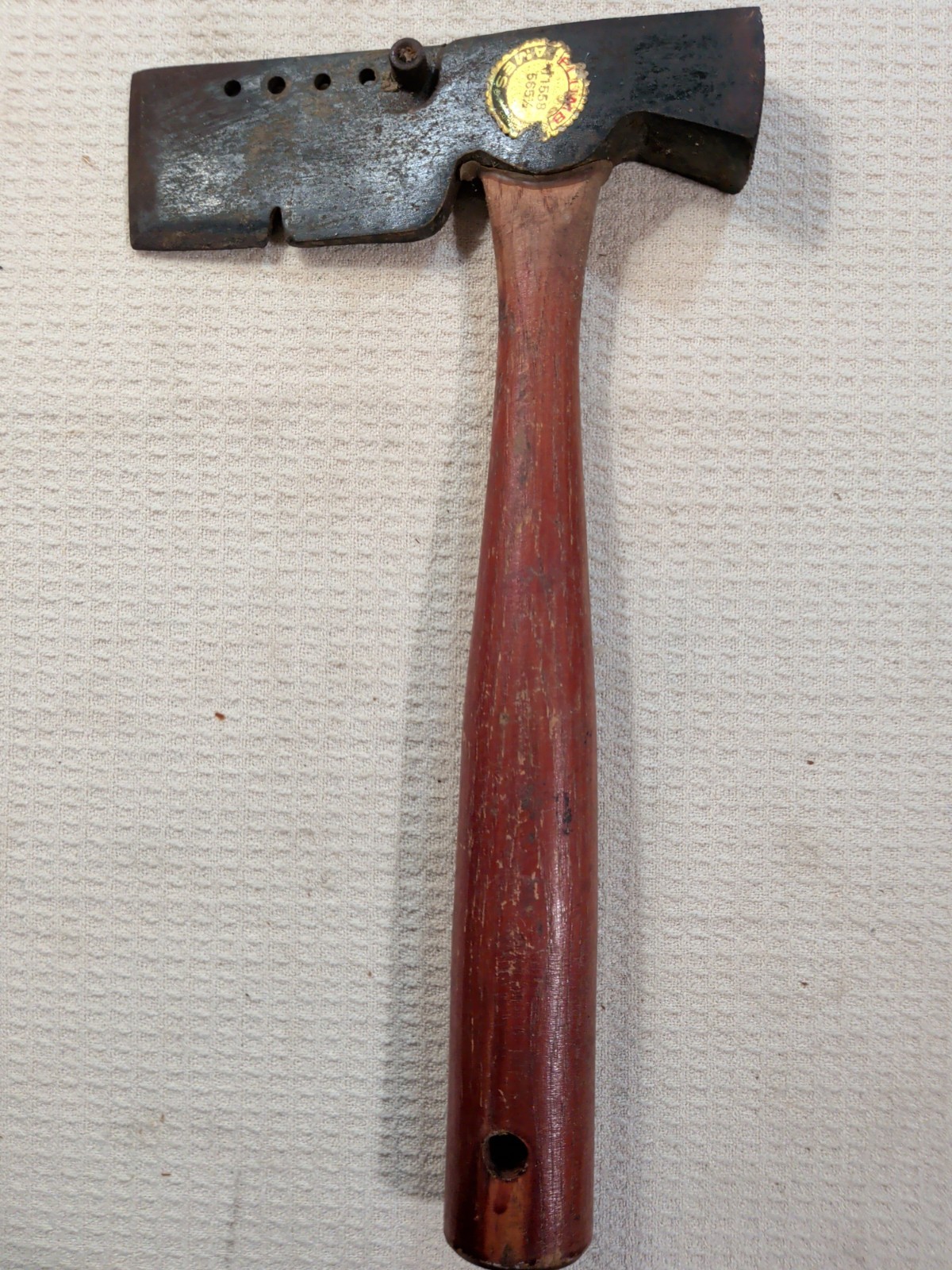 Vintage 13″ Long Plumb Roofing Axe Lathing Shingle Hatchet/Hickory Handle USA
