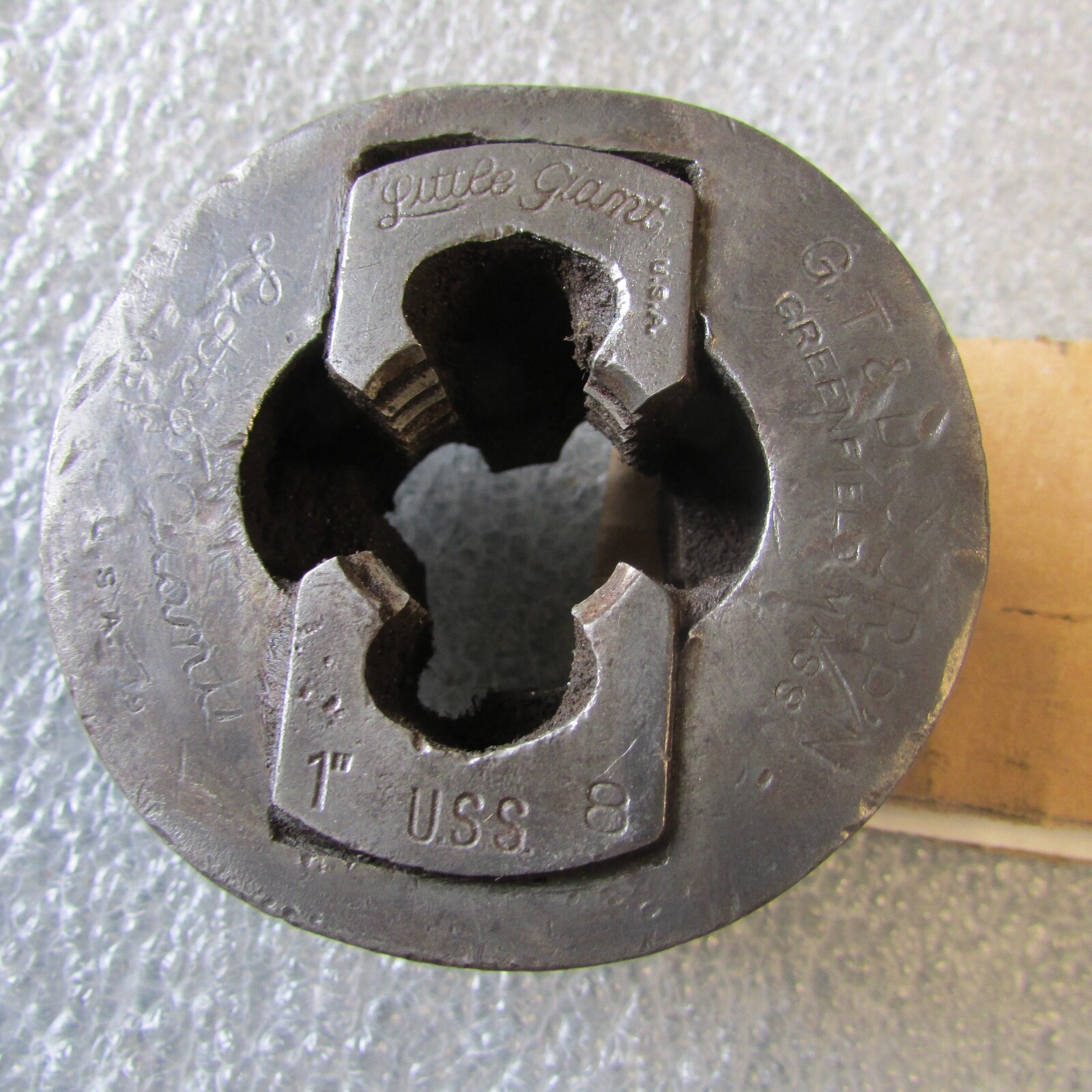 GTD, Greenfield 1″-8 die, Little Giant, 2-11/16″ diameter