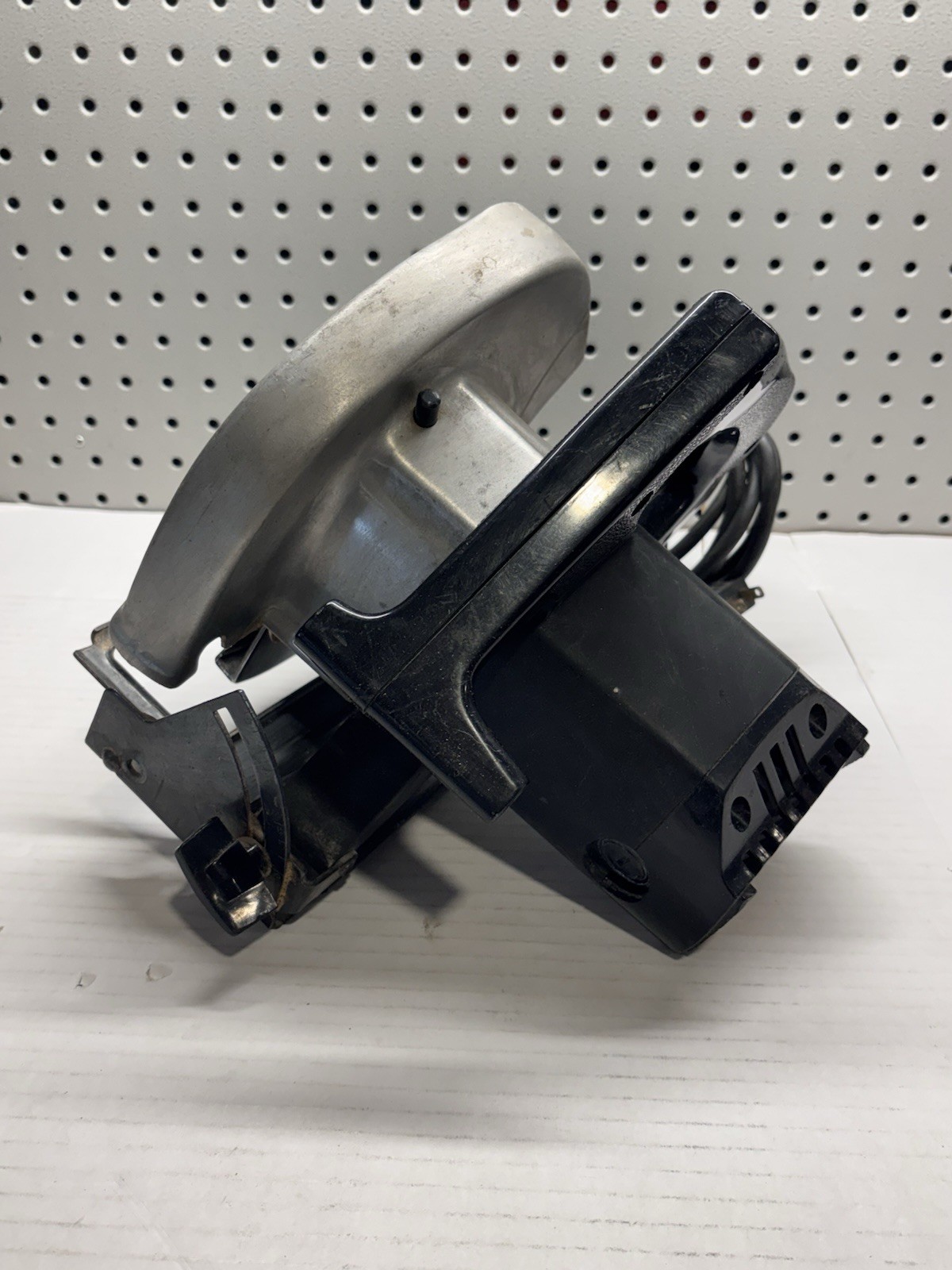 Nice Vintage Sears Craftsman 7-1/4″ Electric Circular Saw 315.10860 – Works