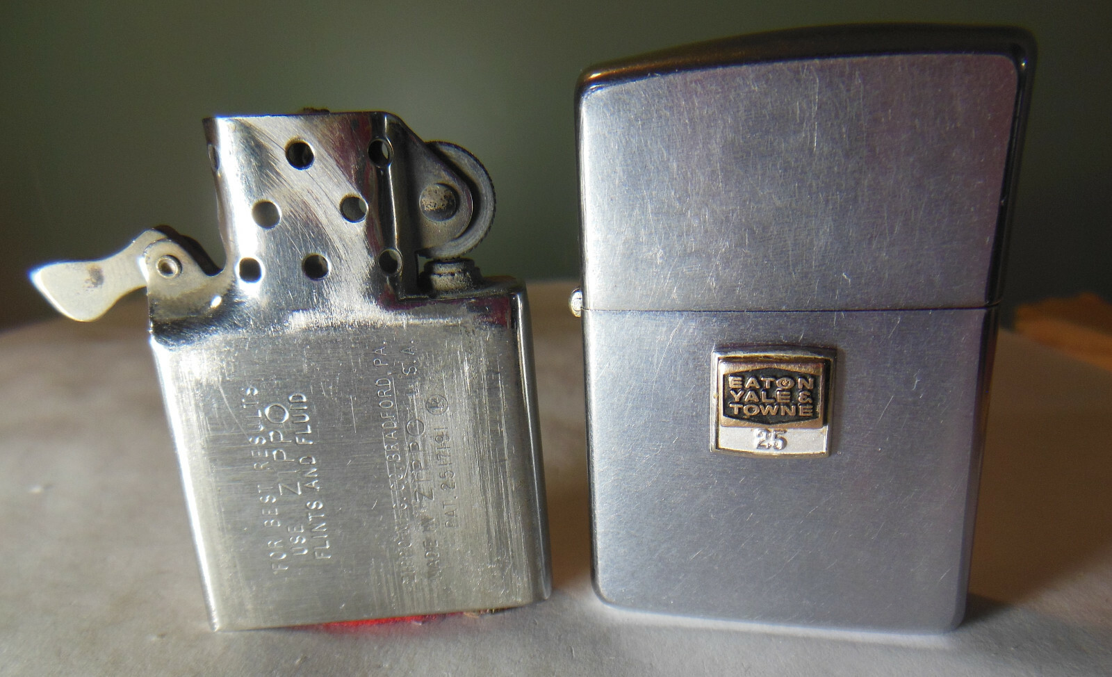 🔥 EATON YALE&TOWNE lock Mfg. Co. employee service award 1967 ZIPPO lighter