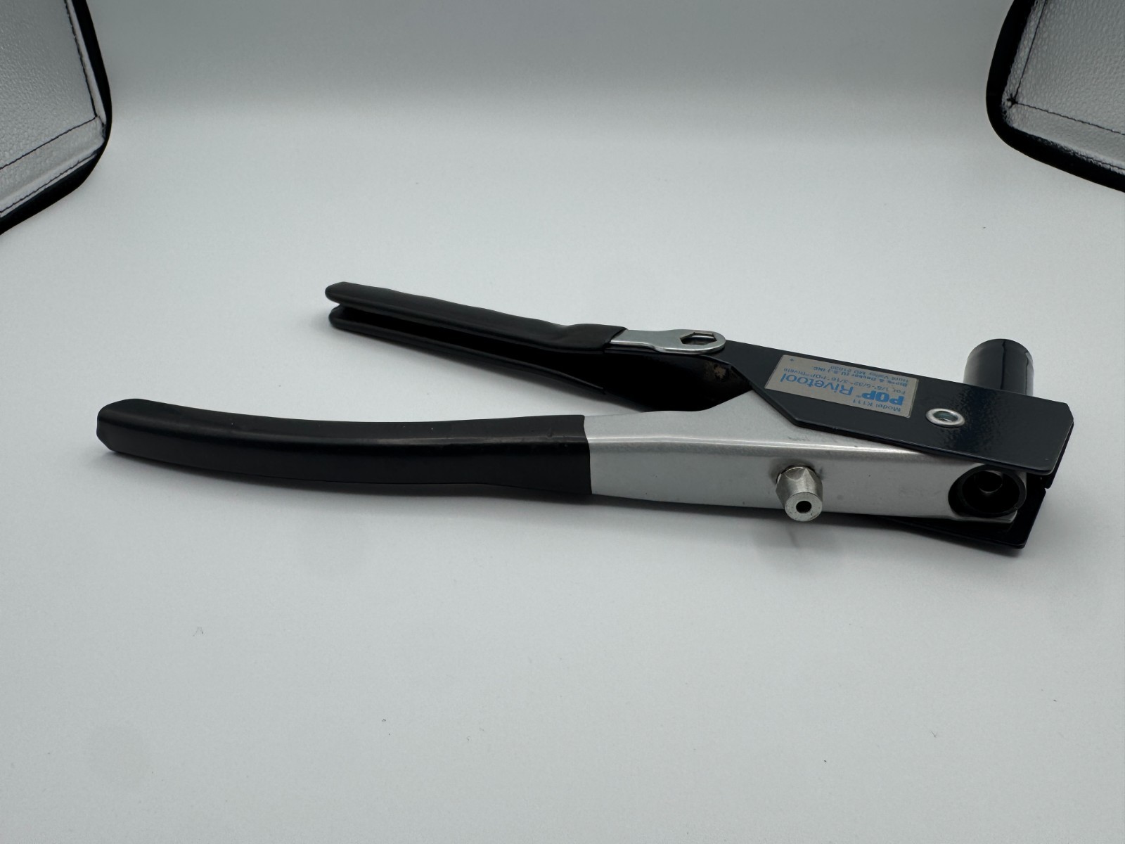 Vintage Black & Decker POP Rivetool All-Purpose Model K111 8 Pop Rivets EUC