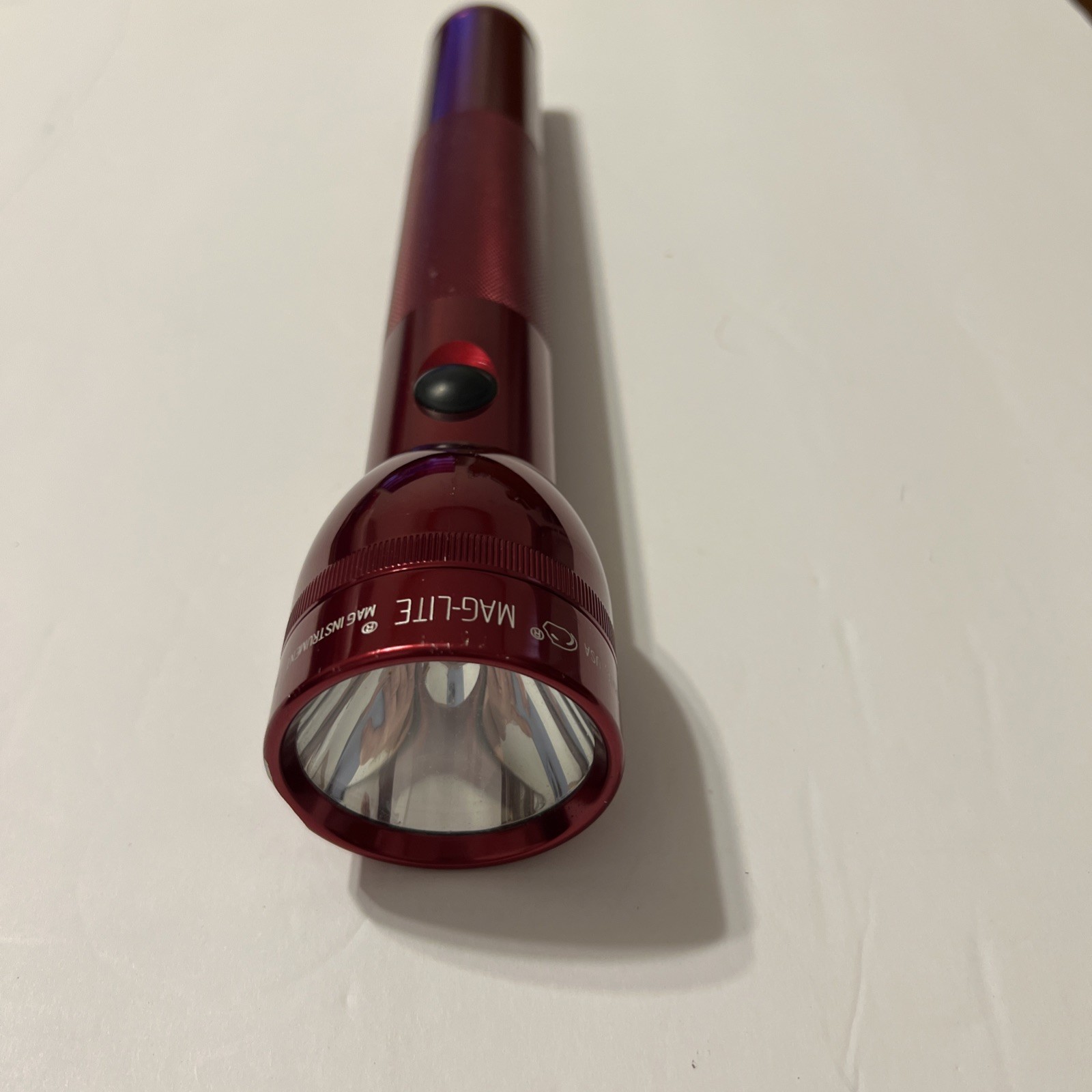 MagLite Vintage Flashlight Red takes 3D Batteries. Model D3049779603
