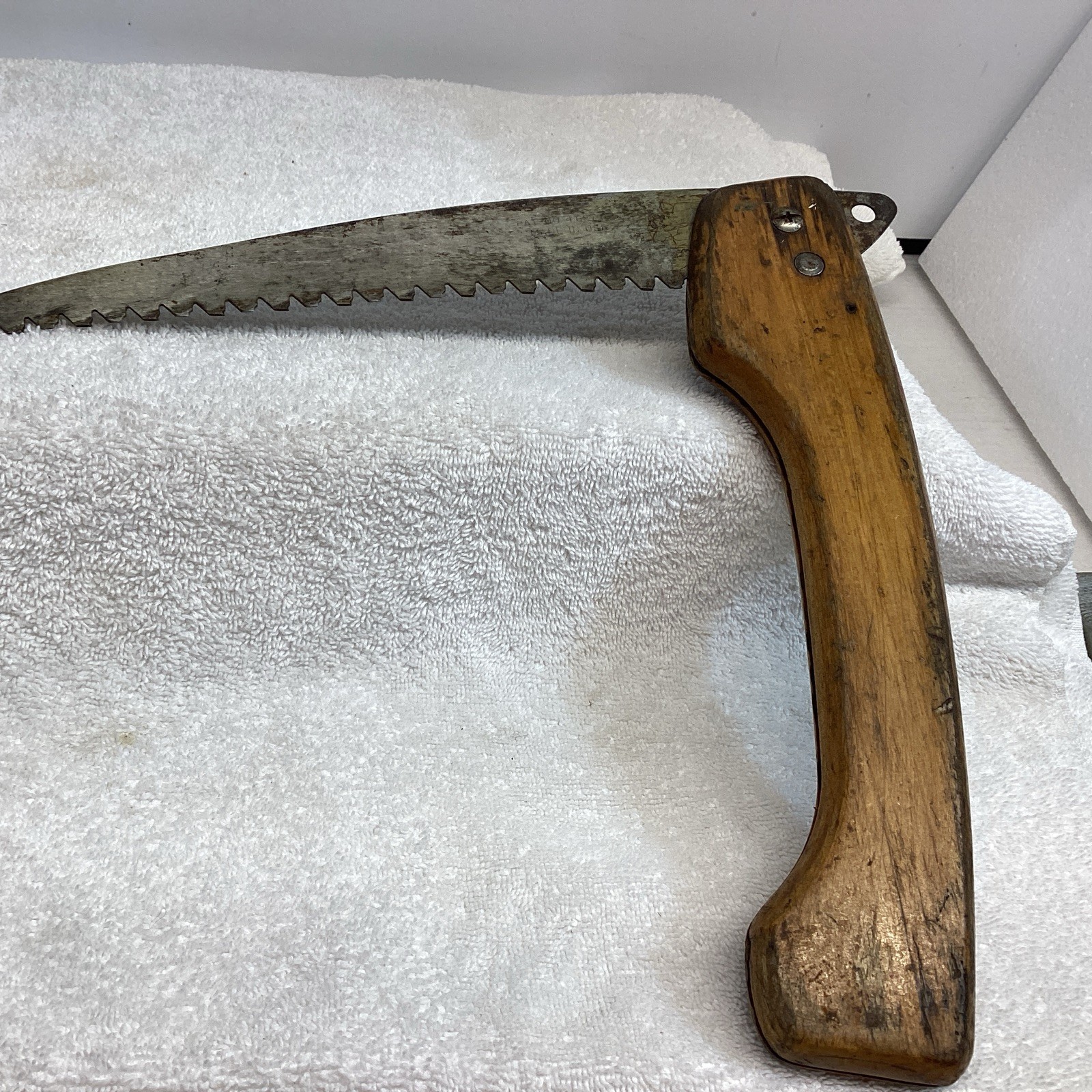 Vintage Craftsman Folding Pruning Saw Wood Handle 10” Blade USA Sears D71-M8302