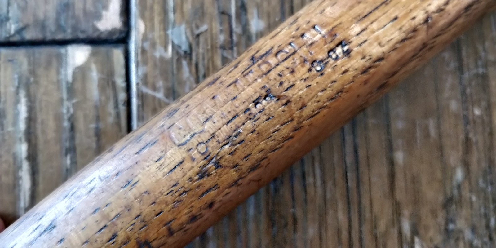 Vintage VAUGHAN 8 Oz. COMMERCIAL Ball Peen Hammer TC 308
