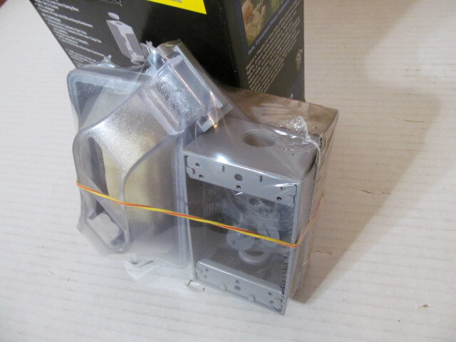 Sigma Tamper Resistant & Weather Resistant GFCI Plastic In-Use Kit 16801, Grey