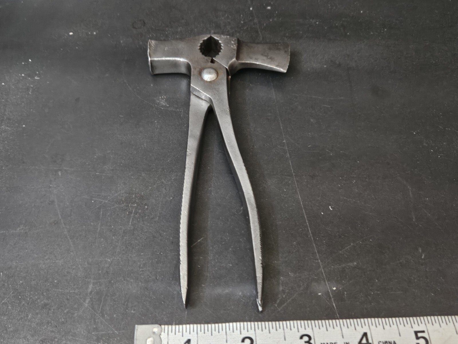 VINTAGE STAHL GERMAN MULTI TOOL PLIERS HATCHET HAMMER PRYBAR PULLER SCREWDRIVER