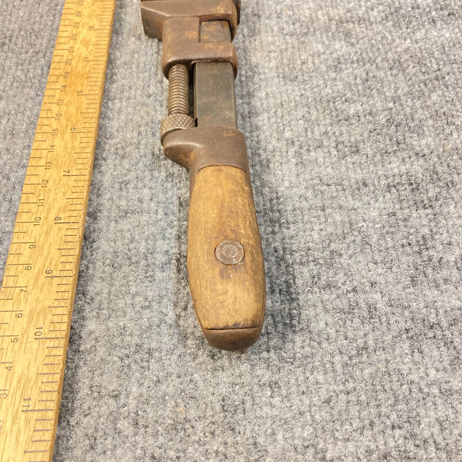 Vintage Whitaker Wrench Monkey Pipe 8 1/2″ Smooth Jaw Wood Handle Adjustable USA