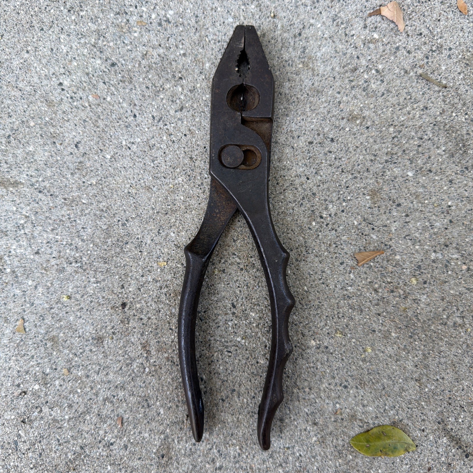 OXWALL TOOL CO. FORGED LINEMAN PLIERS WWII GERMAN BRITISH ZONE GOOD