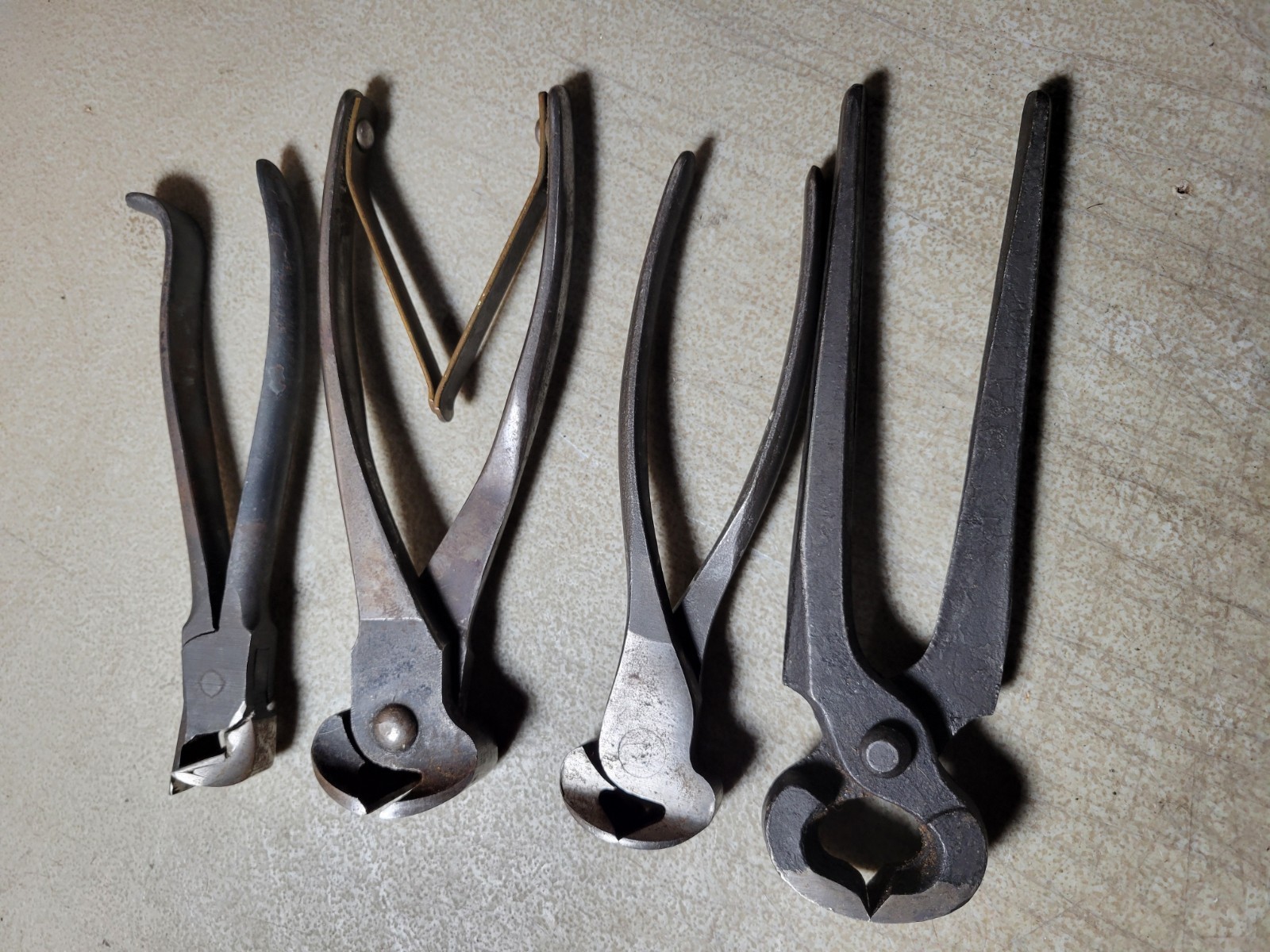 Vintage Diamalloy G 56 Kraeuter End Cutting Nippers + 2 other unusual nips Look